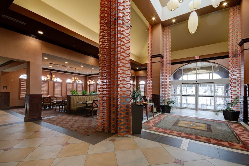 Hilton Garden Inn Гранбери Экстерьер фото
