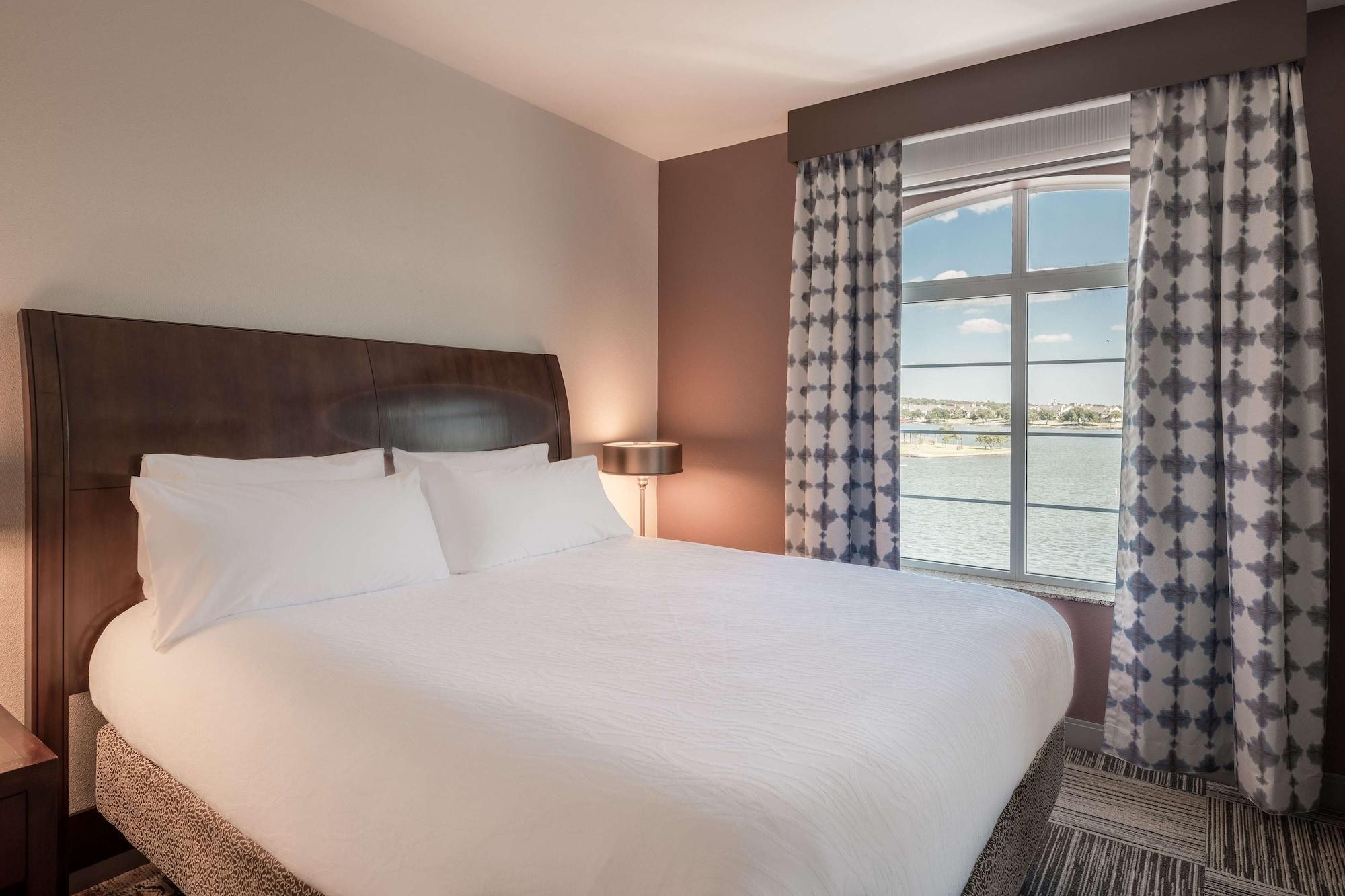Hilton Garden Inn Гранбери Экстерьер фото