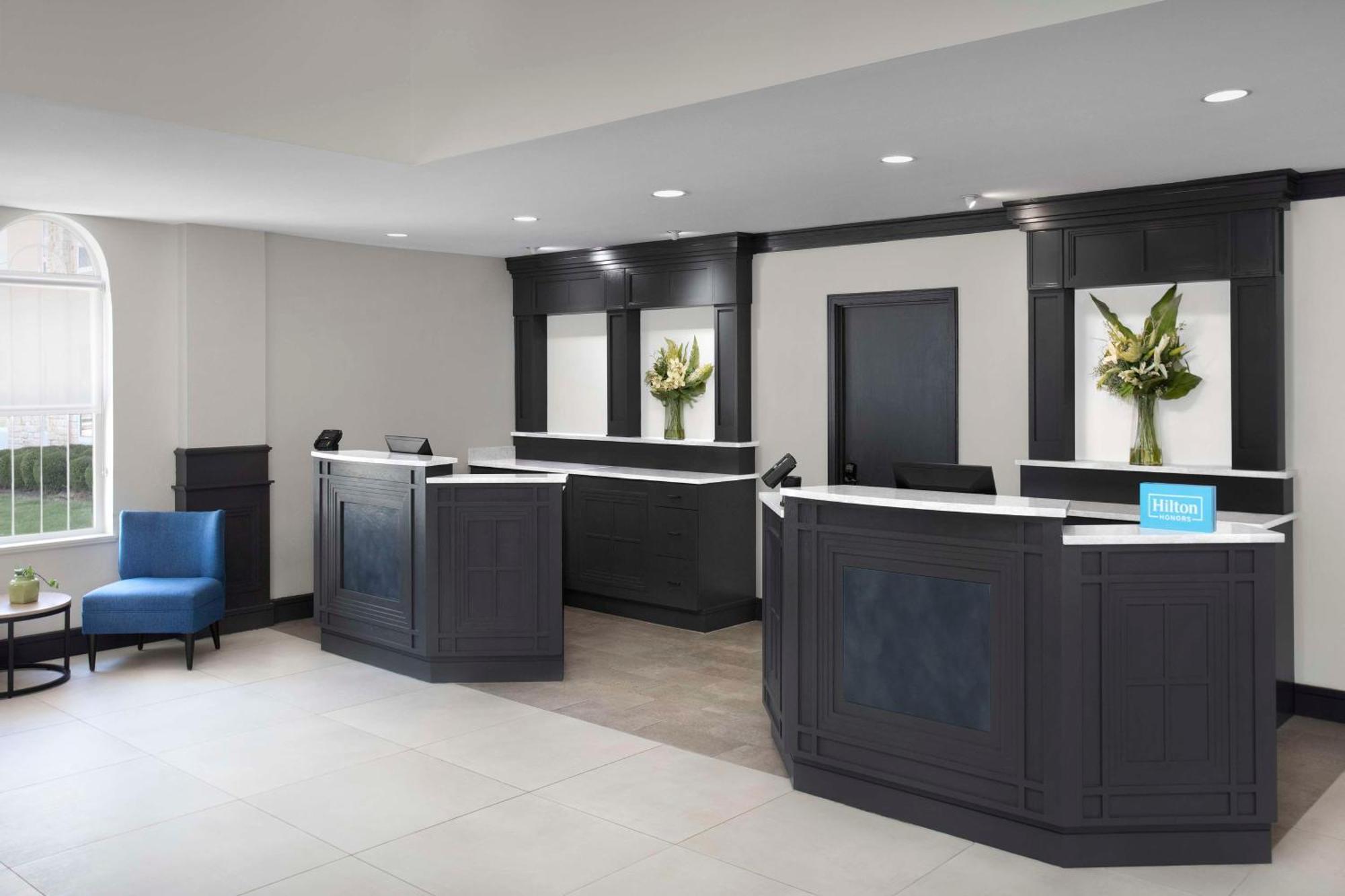 Hilton Garden Inn Гранбери Экстерьер фото