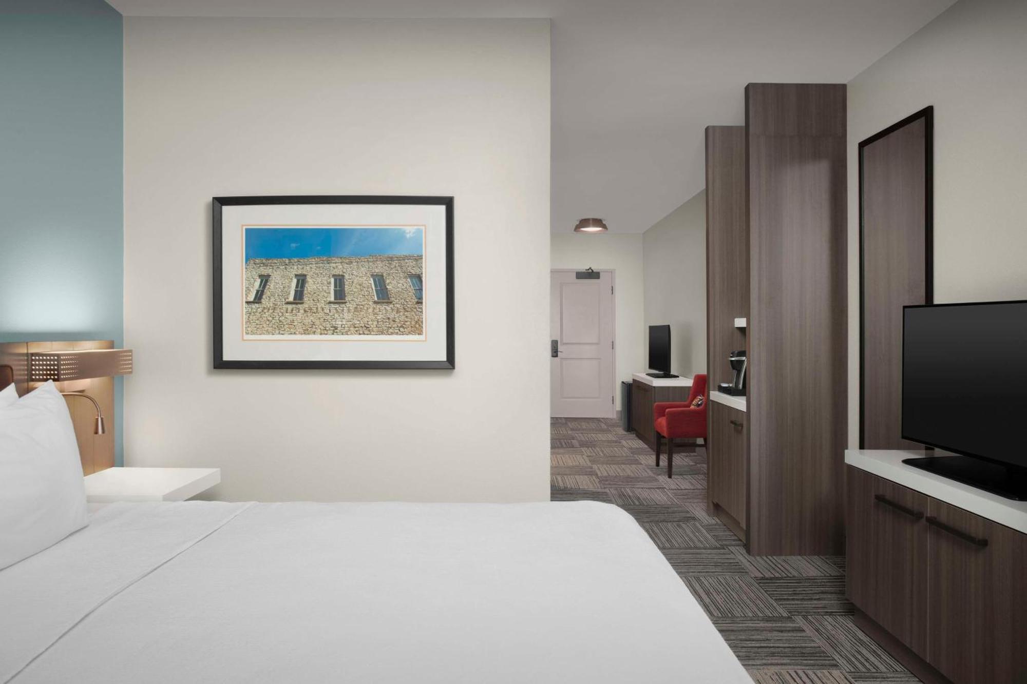 Hilton Garden Inn Гранбери Экстерьер фото